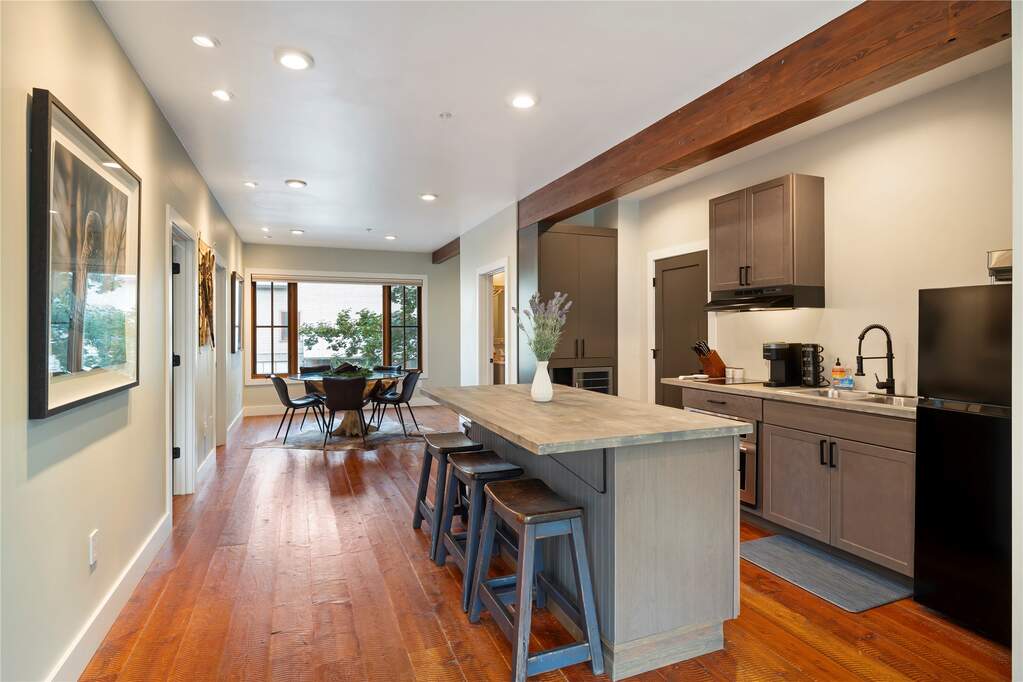 2 Bedroom Apartment/Flat's Image 10