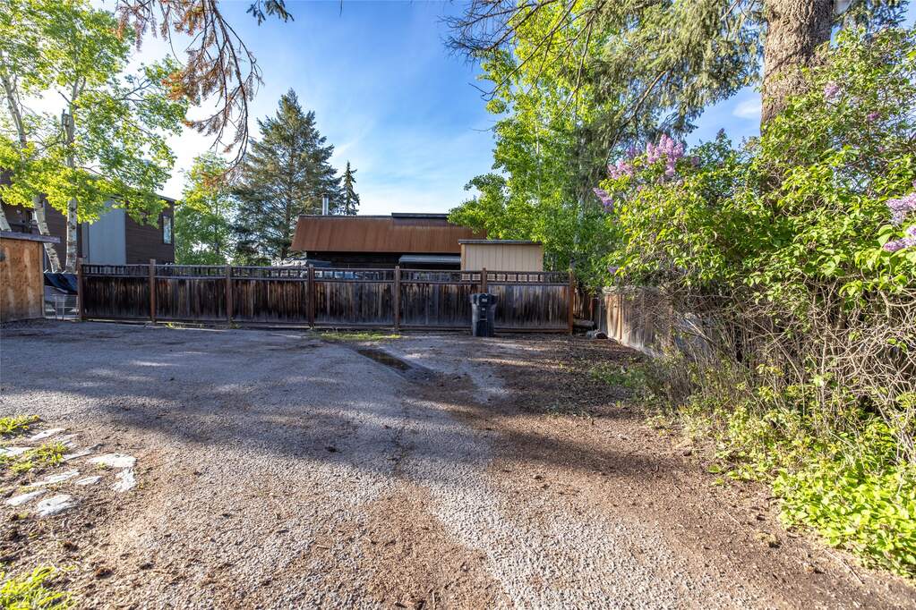 2 Bedroom Single Family Home/House's Image 23