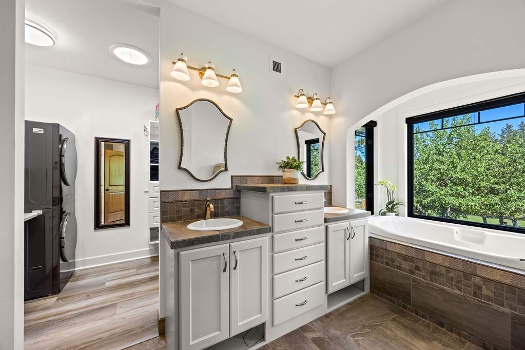 3 Bedroom Single Family Home/House's Image 24