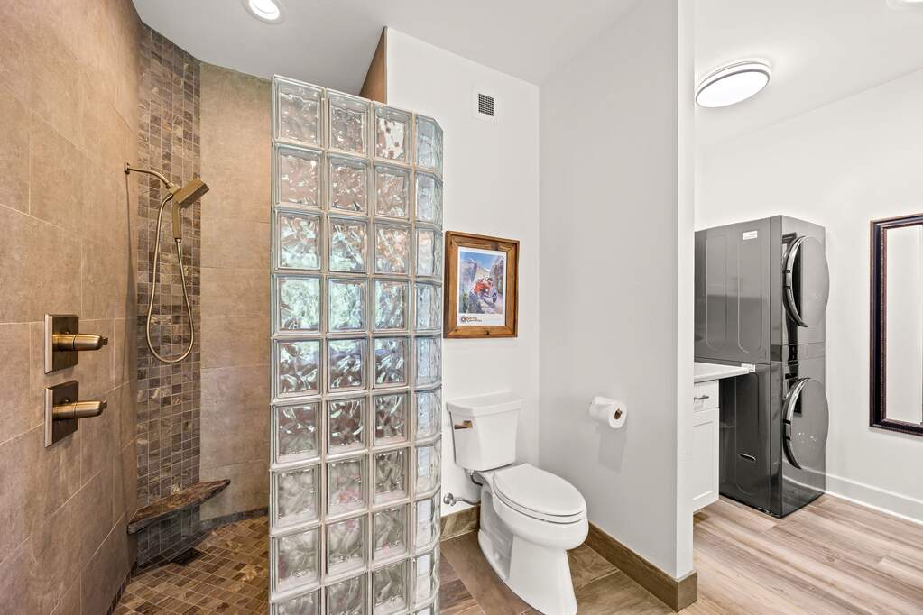 3 Bedroom Single Family Home/House's Image 26