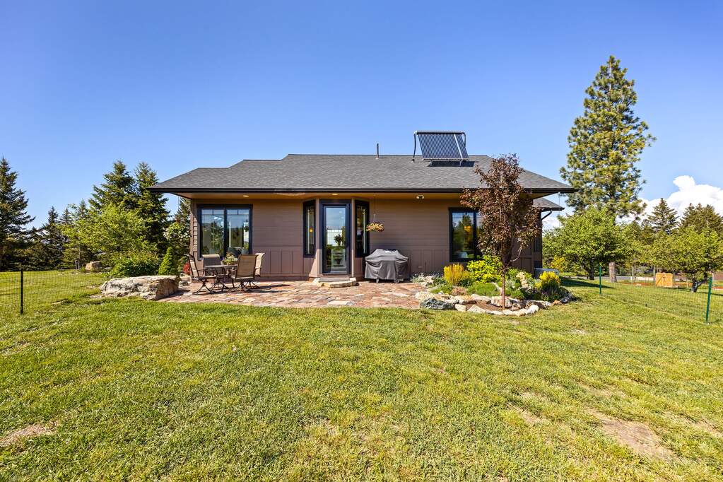 3 Bedroom Single Family Home/House's Image 49