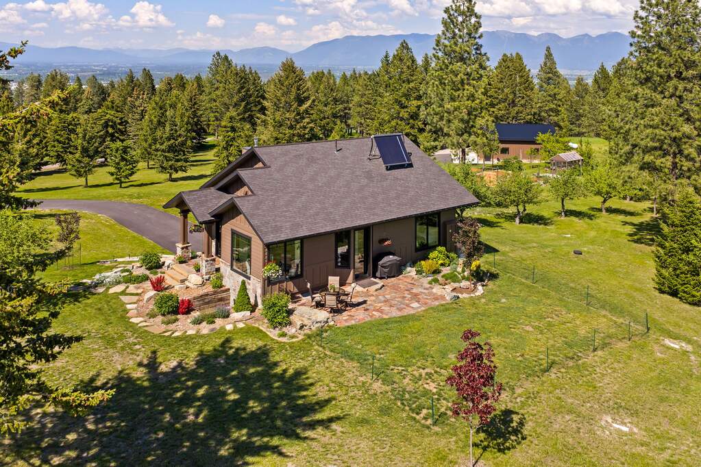 3 Bedroom Single Family Home/House's Image 52