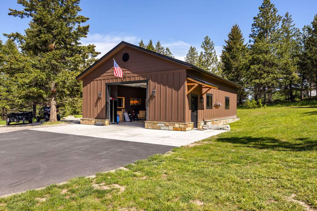 3 Bedroom Single Family Home/House's Image 57