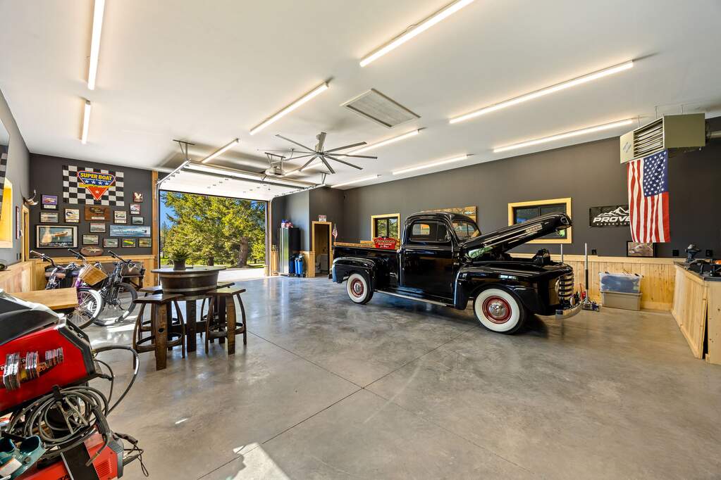 3 Bedroom Single Family Home/House's Image 59