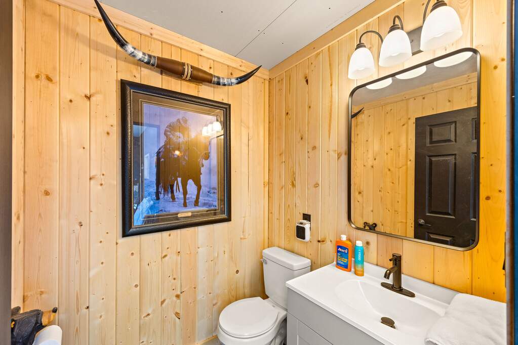 3 Bedroom Single Family Home/House's Image 60