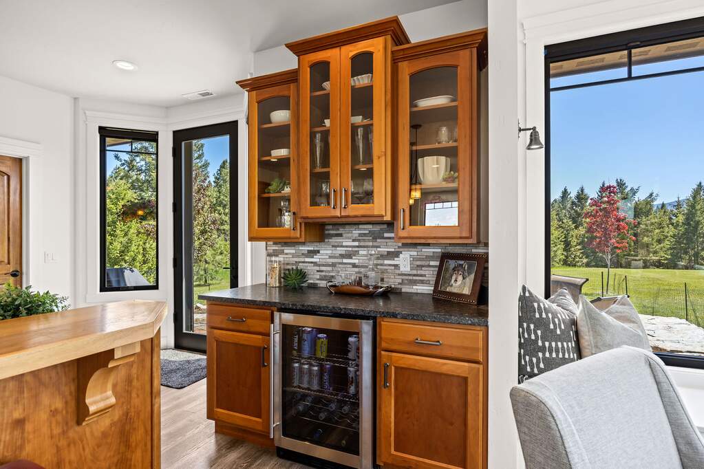 3 Bedroom Single Family Home/House's Image 6