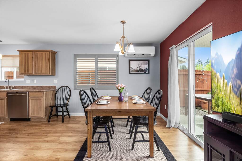 3 Bedroom Villa/Townhouse's Image 8