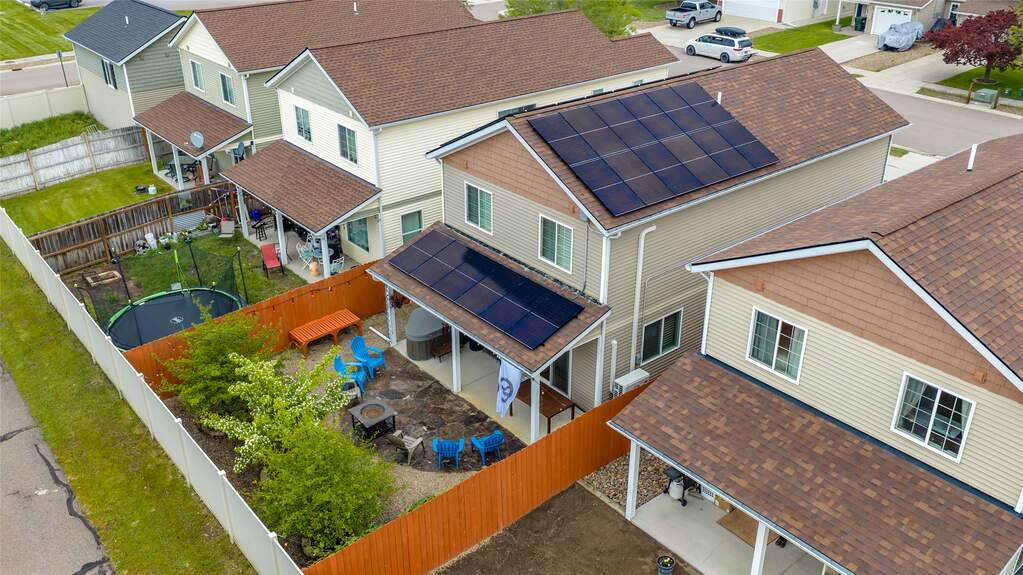 3 Bedroom Villa/Townhouse's Image 32