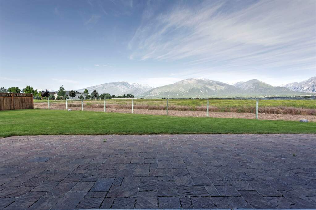 3 Bedroom Single Family Home/House's Image 7