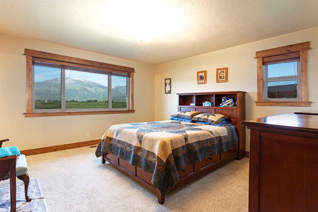 3 Bedroom Single Family Home/House's Image 24