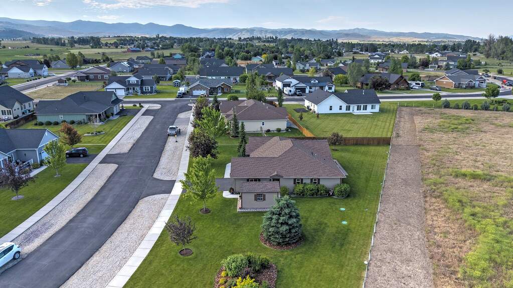 3 Bedroom Single Family Home/House's Image 45