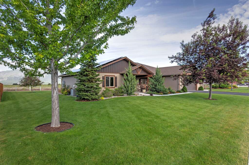 3 Bedroom Single Family Home/House's Image 47