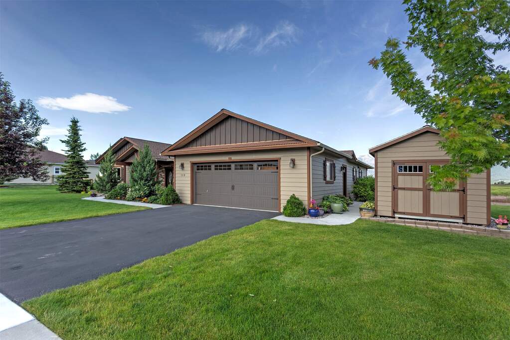 3 Bedroom Single Family Home/House's Image 4