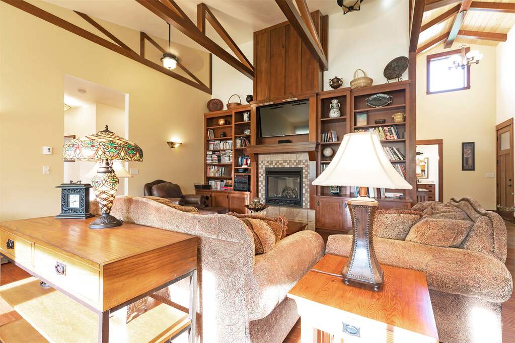 4 Bedroom Single Family Home/House's Image 26