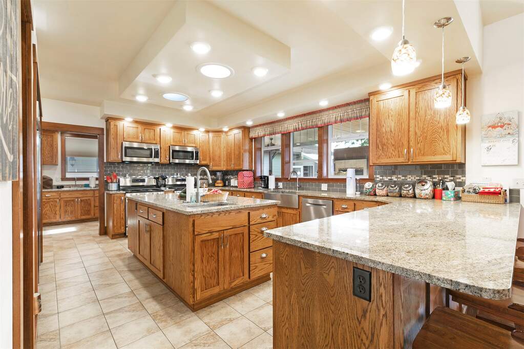 4 Bedroom Single Family Home/House's Image 29
