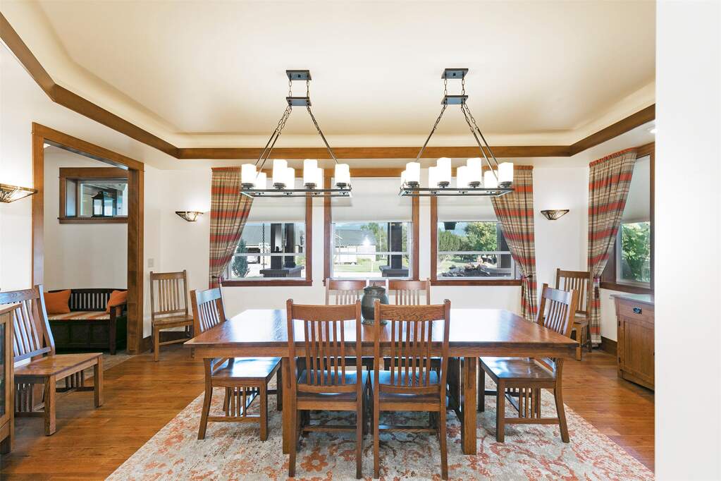 4 Bedroom Single Family Home/House's Image 36