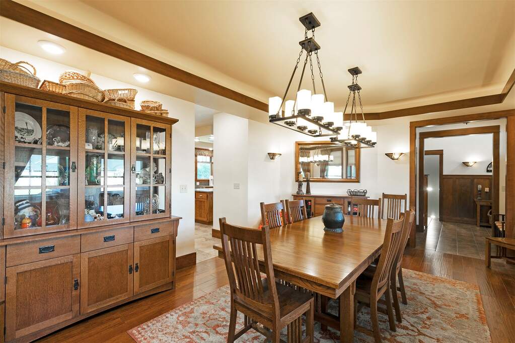 4 Bedroom Single Family Home/House's Image 38