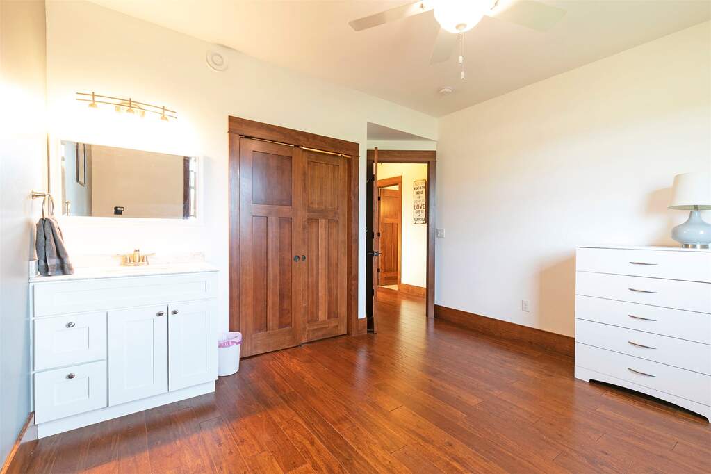 4 Bedroom Single Family Home/House's Image 52