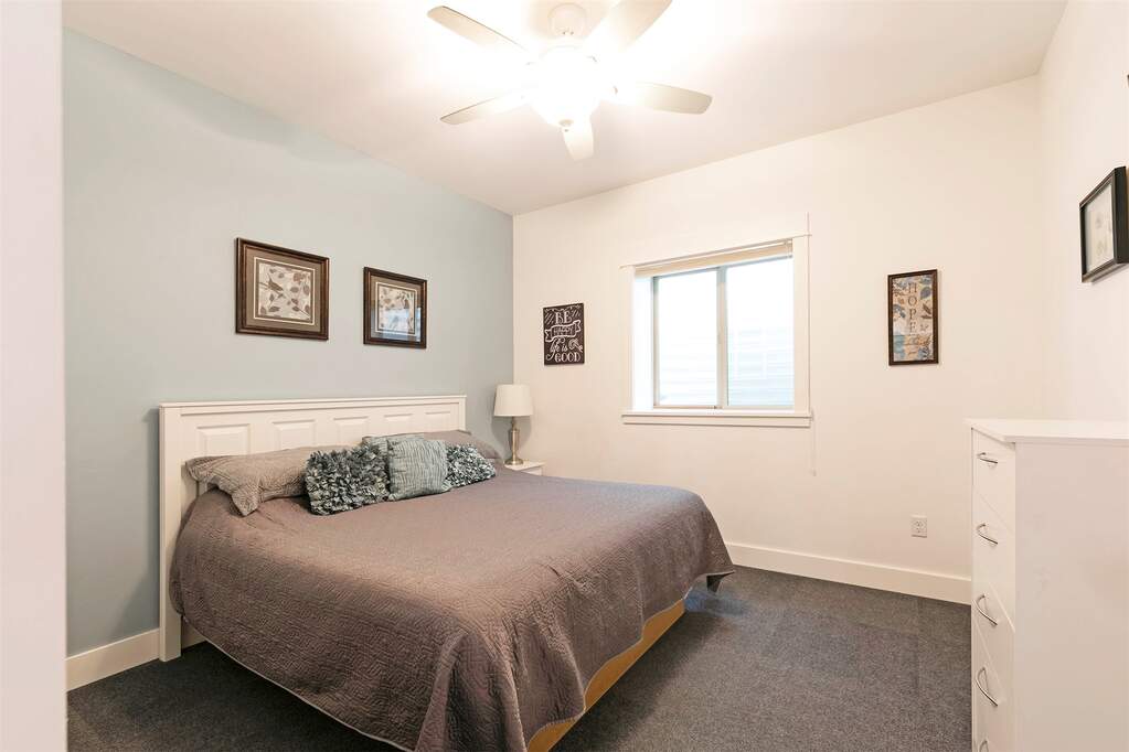 4 Bedroom Single Family Home/House's Image 59