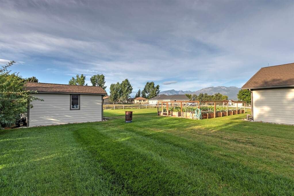 4 Bedroom Single Family Home/House's Image 70