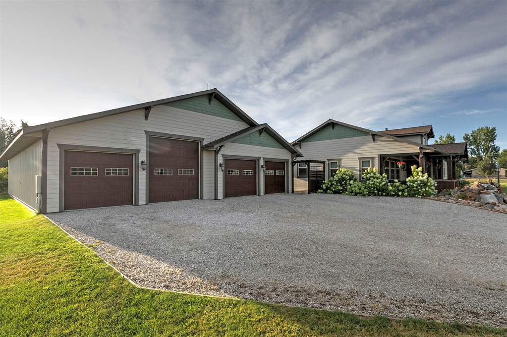 4 Bedroom Single Family Home/House's Image 76