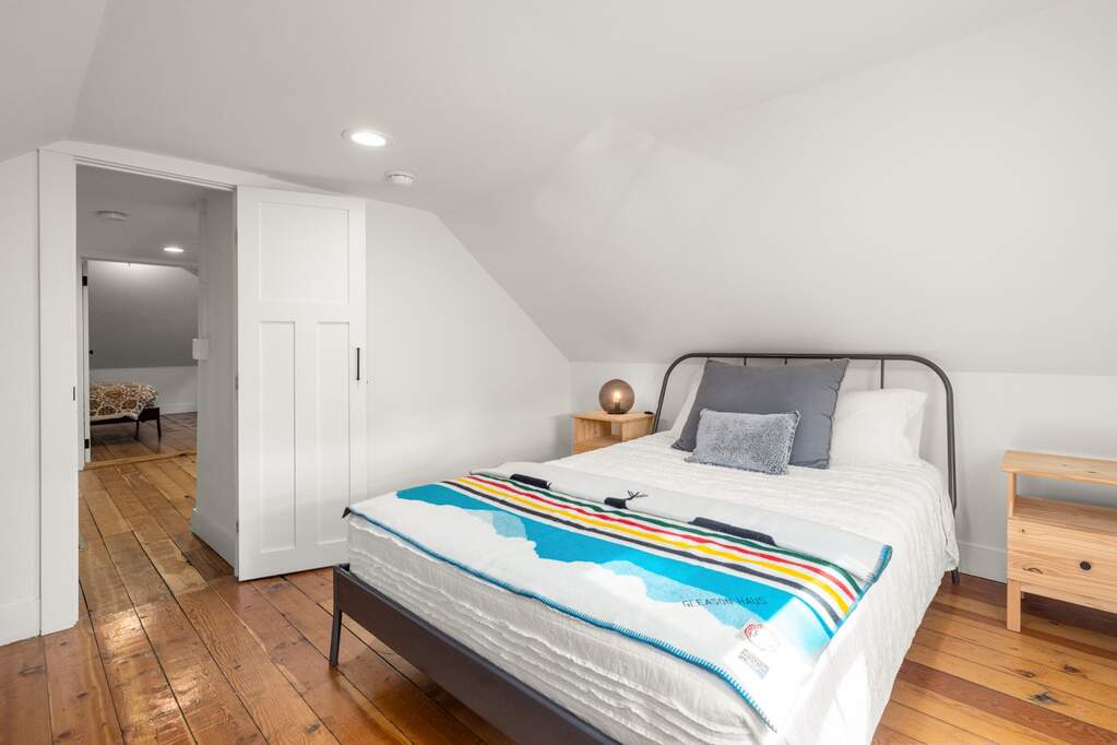 2 Bedroom Single Family Home/House's Image 25