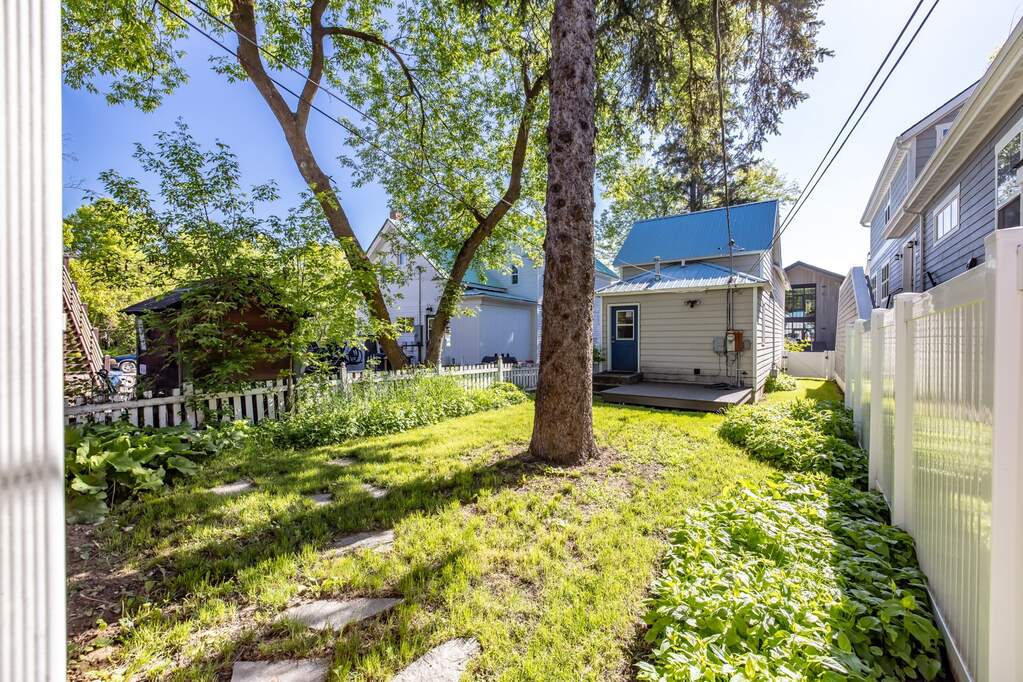 2 Bedroom Single Family Home/House's Image 29