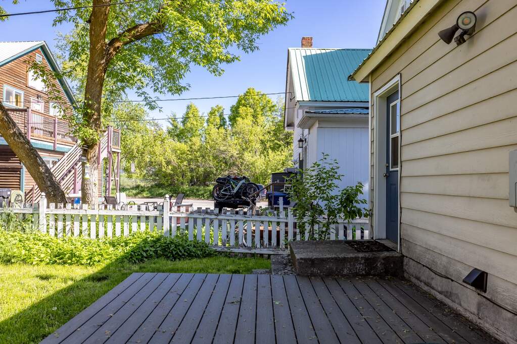 2 Bedroom Single Family Home/House's Image 30