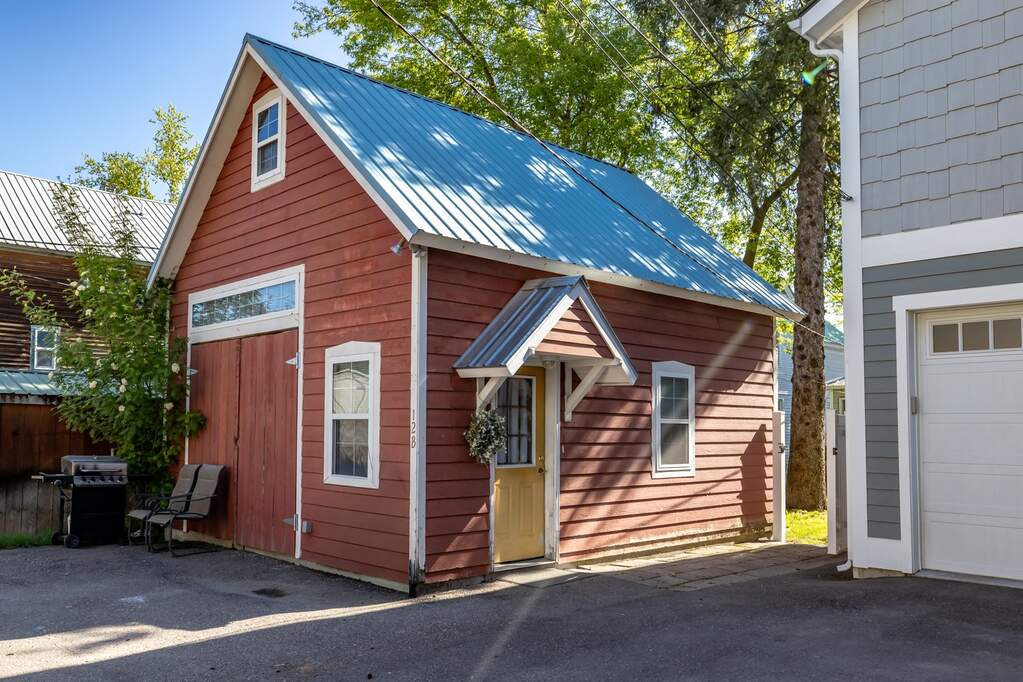2 Bedroom Single Family Home/House's Image 38