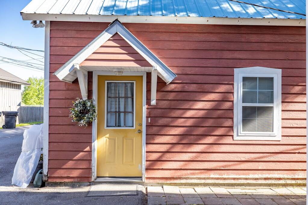 2 Bedroom Single Family Home/House's Image 41