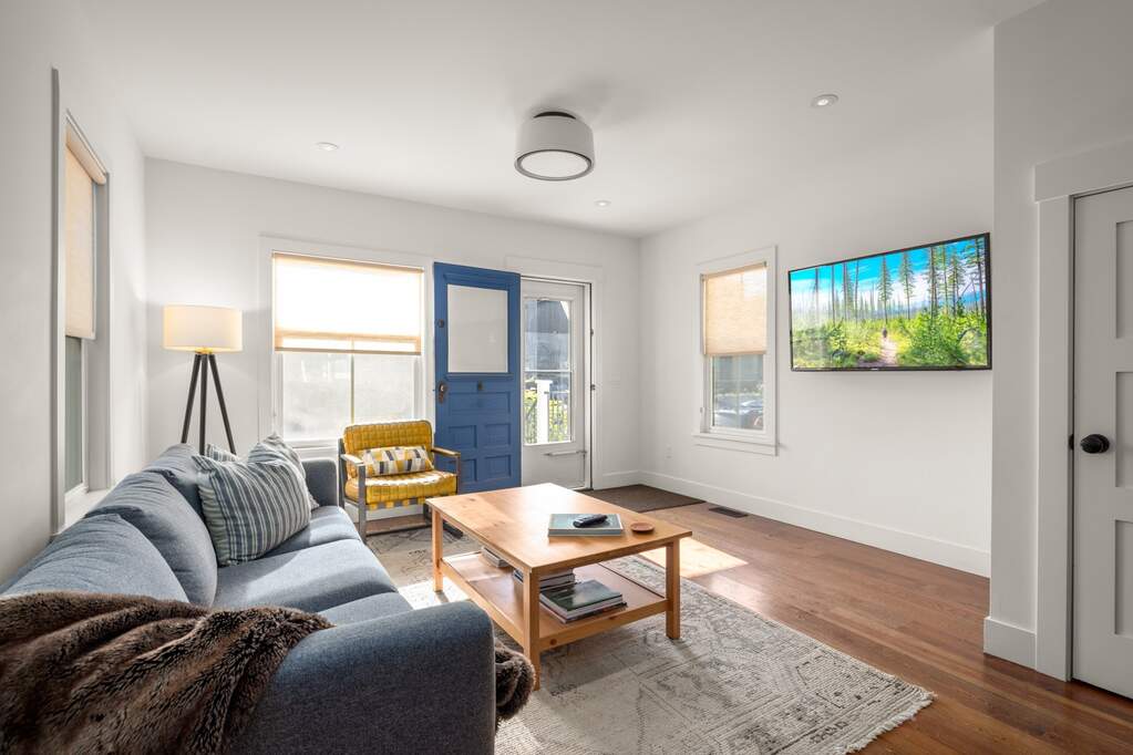 2 Bedroom Single Family Home/House's Image 4