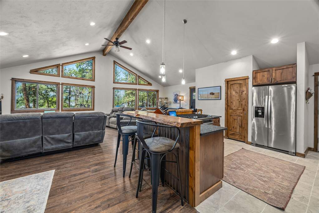 3 Bedroom Single Family Home/House's Image 6