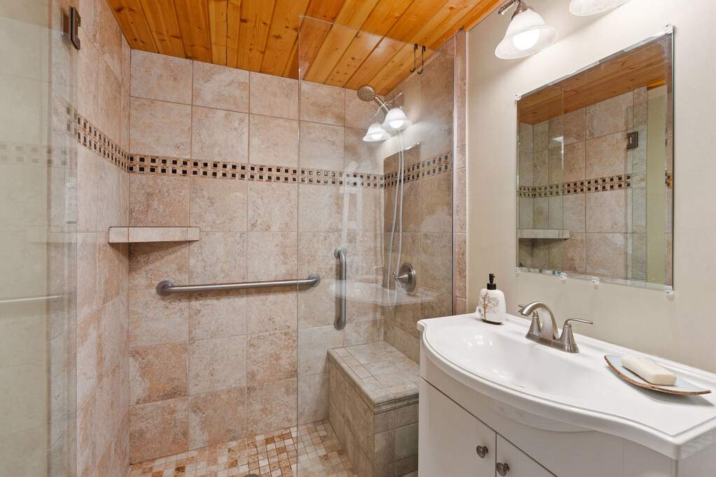 3 Bedroom Single Family Home/House's Image 15