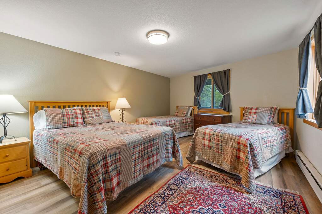 3 Bedroom Single Family Home/House's Image 23