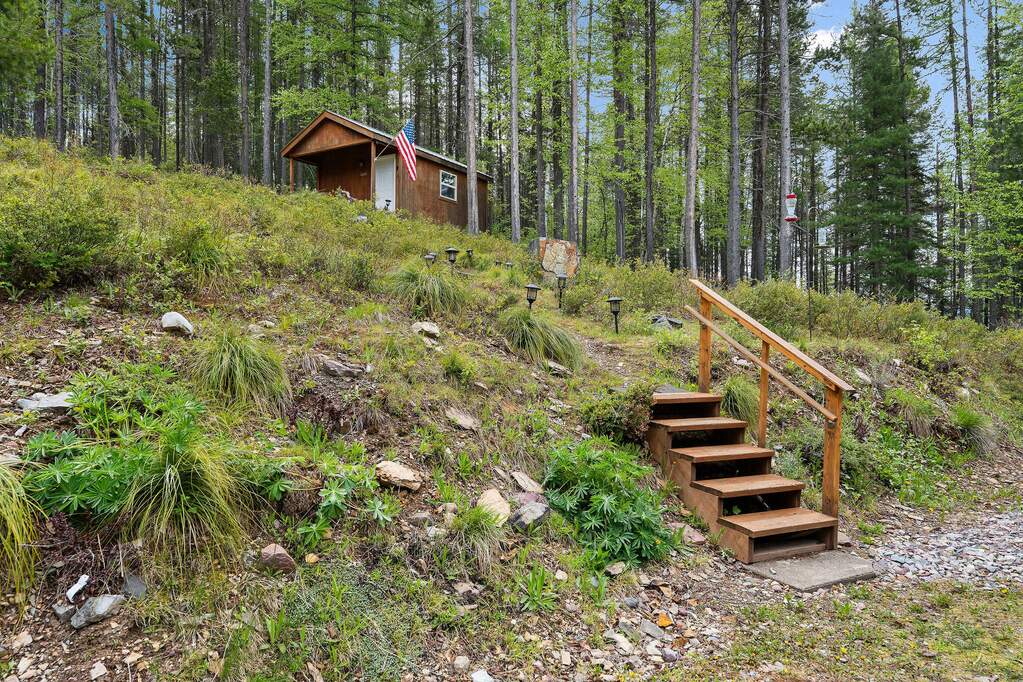 3 Bedroom Single Family Home/House's Image 43
