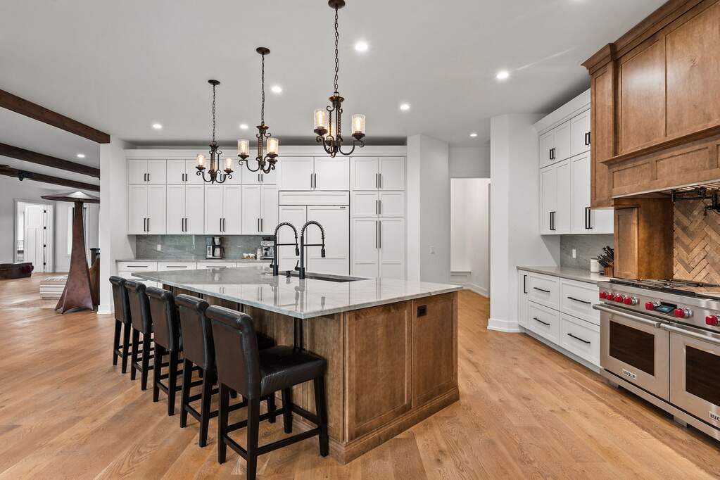 5 Bedroom Single Family Home/House's Image 18