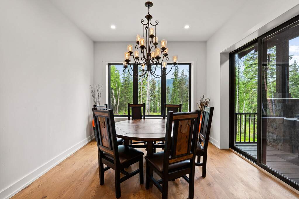 5 Bedroom Single Family Home/House's Image 26