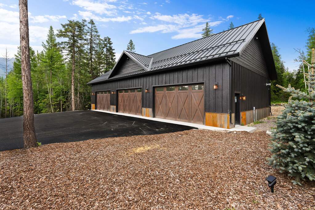 5 Bedroom Single Family Home/House's Image 69