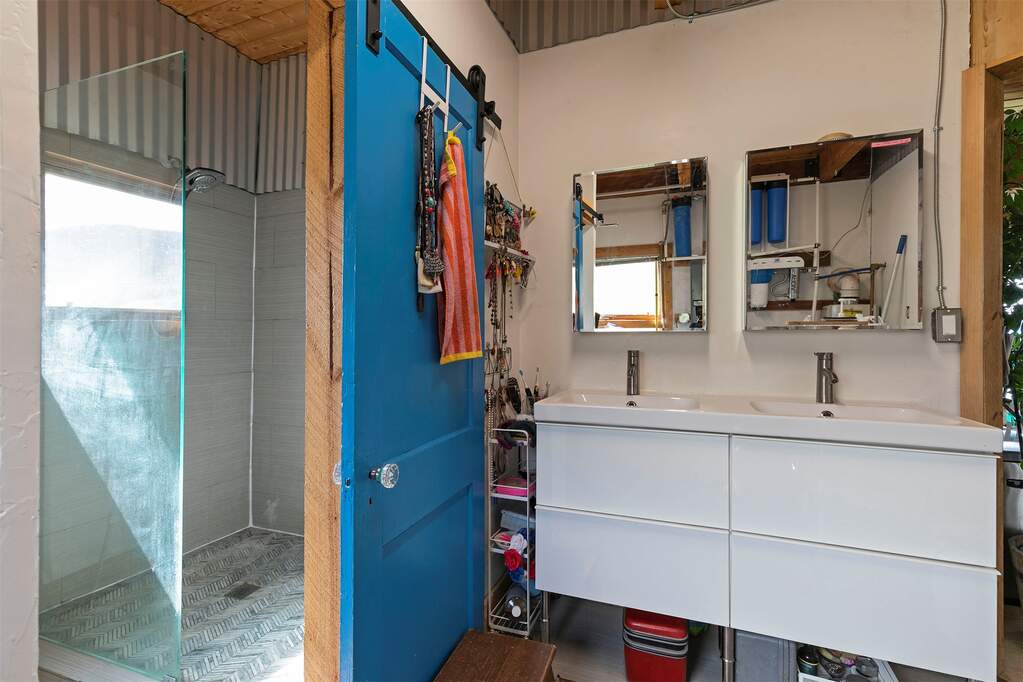 3 Bedroom Single Family Home/House's Image 20
