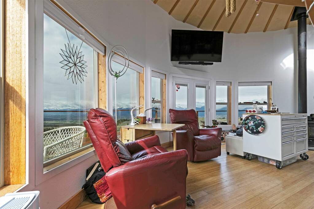3 Bedroom Single Family Home/House's Image 27