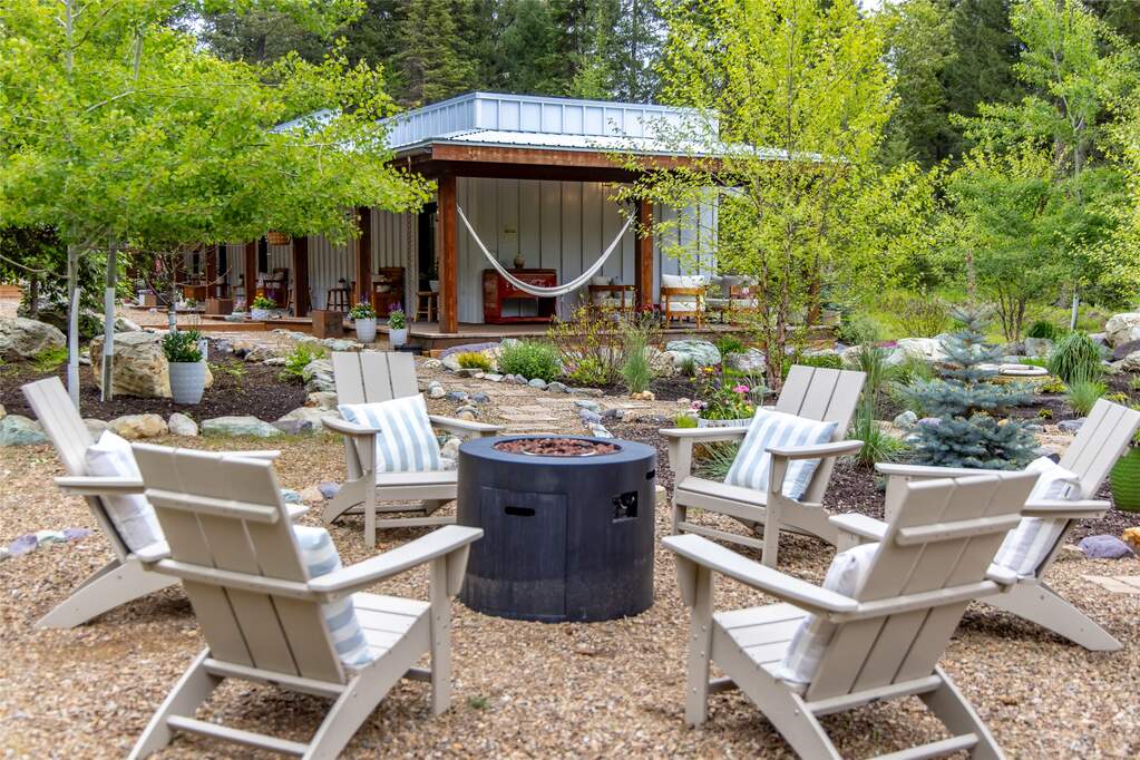 13 Bedroom Single Family Home/House's Image 108