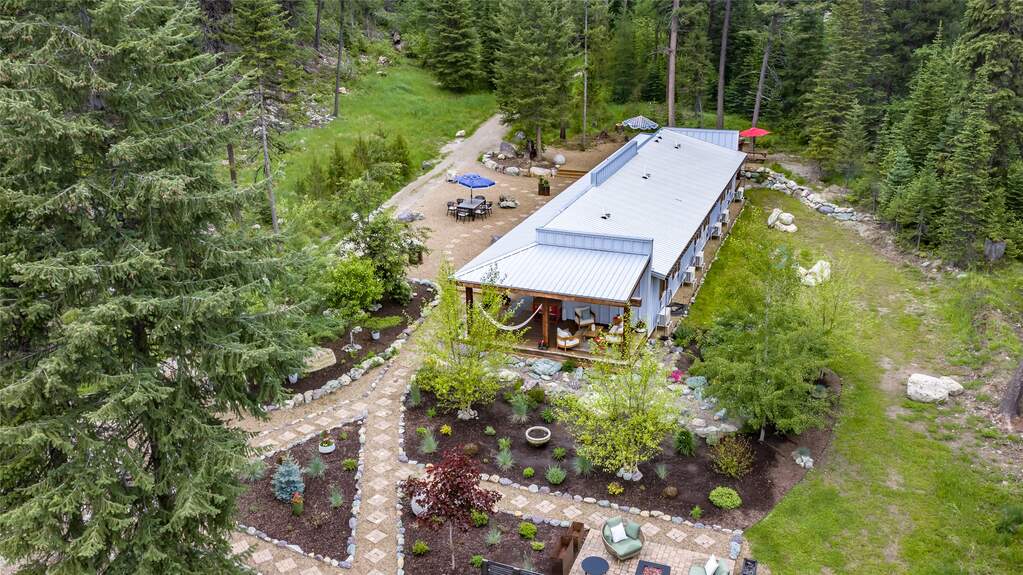 13 Bedroom Single Family Home/House's Image 127