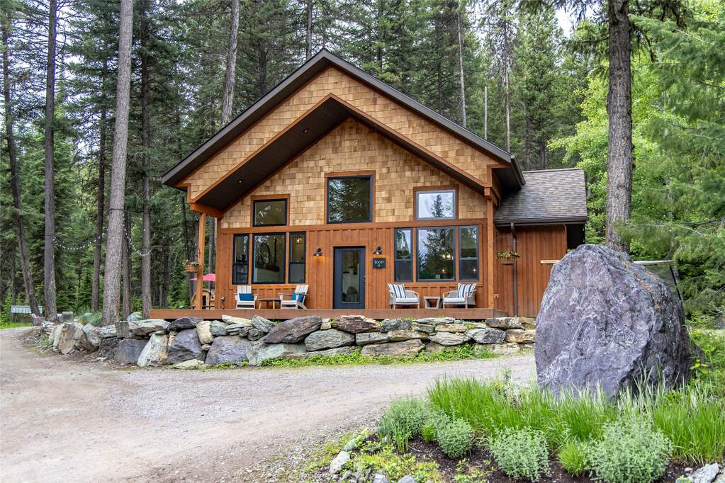 13 Bedroom Single Family Home/House's Image 67
