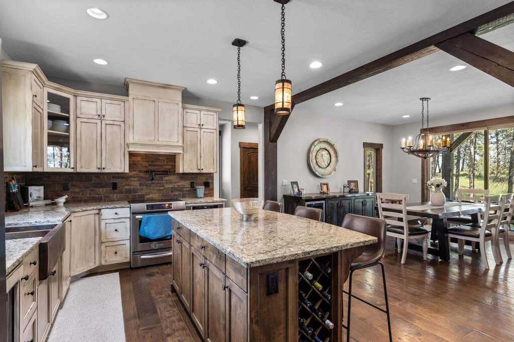 4 Bedroom Single Family Home/House's Image 7