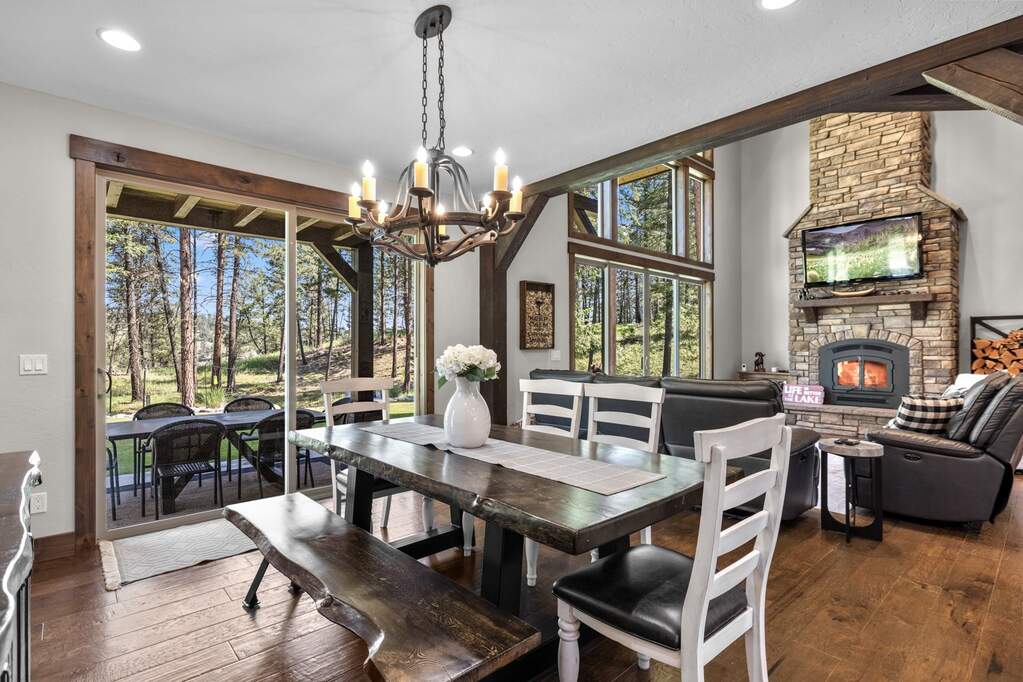 4 Bedroom Single Family Home/House's Image 12
