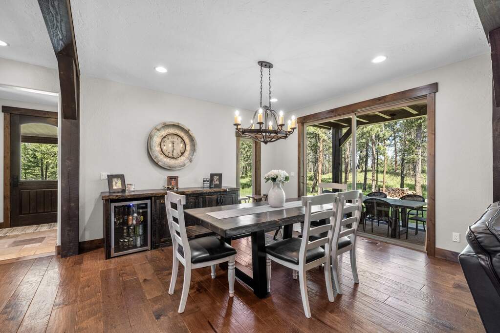 4 Bedroom Single Family Home/House's Image 14