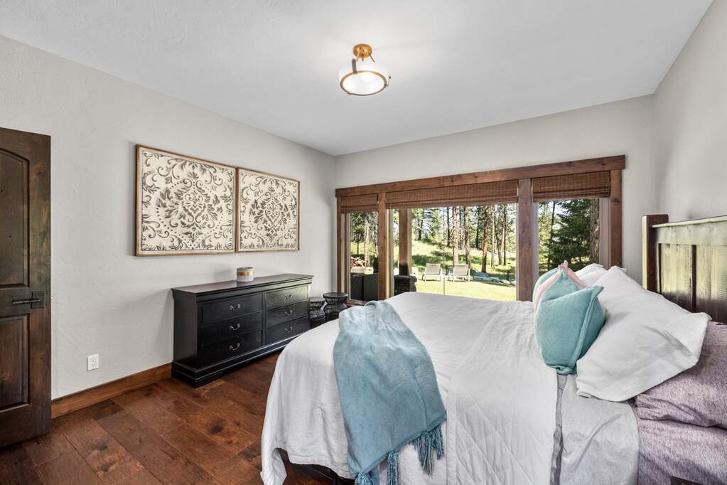 4 Bedroom Single Family Home/House's Image 19