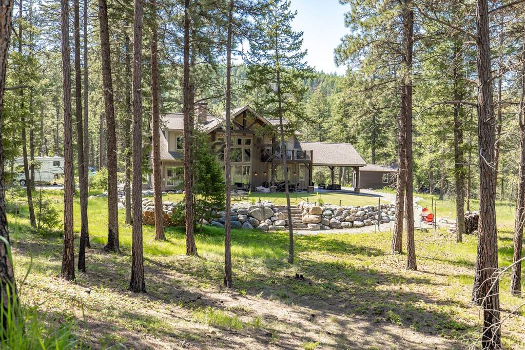 4 Bedroom Single Family Home/House's Image 42