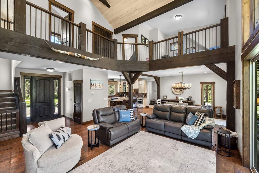 4 Bedroom Single Family Home/House's Image 4