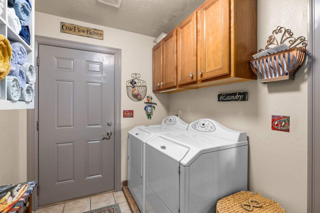 3 Bedroom Villa/Townhouse's Image 33